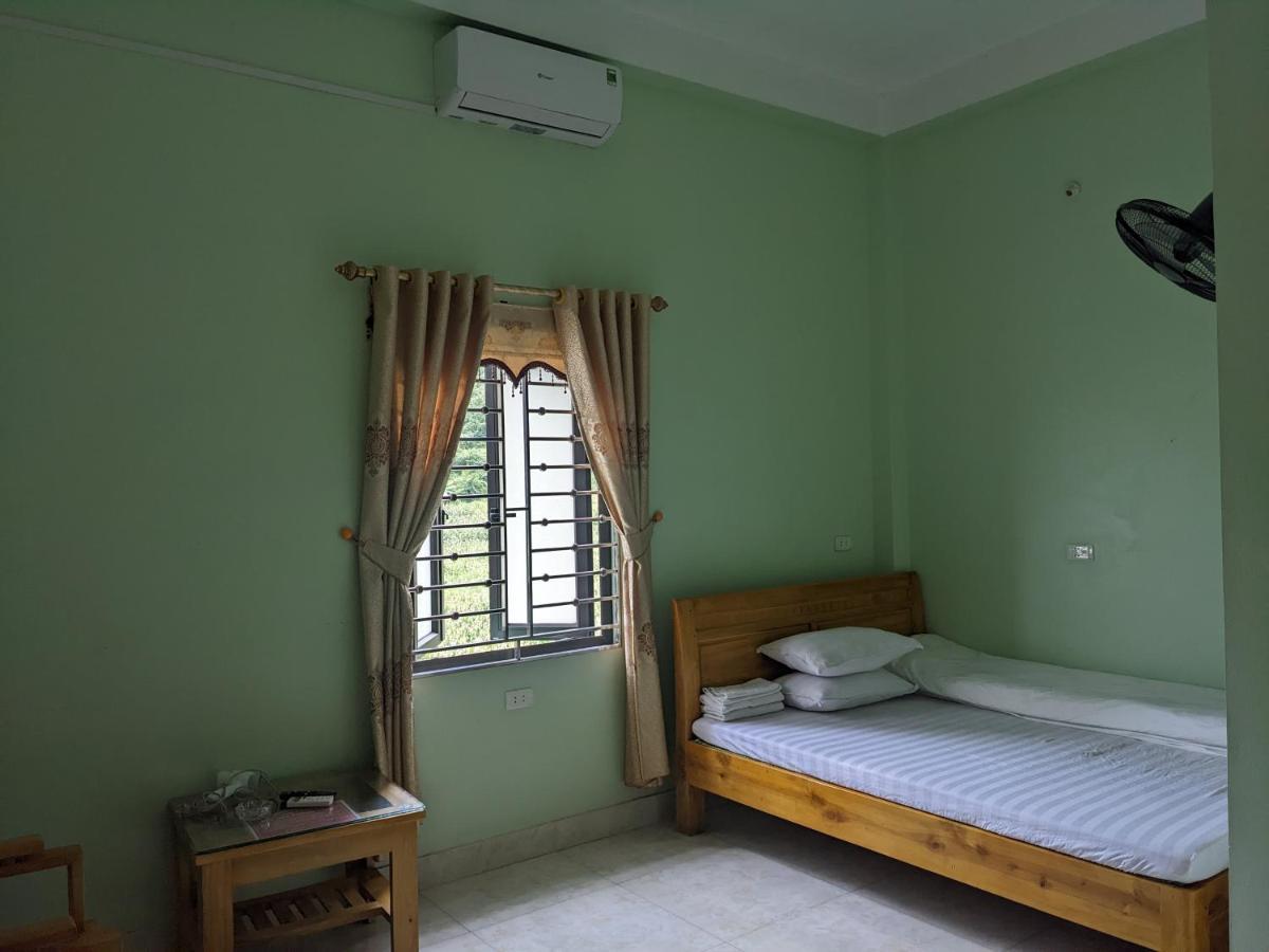 nhà nghỉ Ngọc Lam Quang Ba Exterior foto