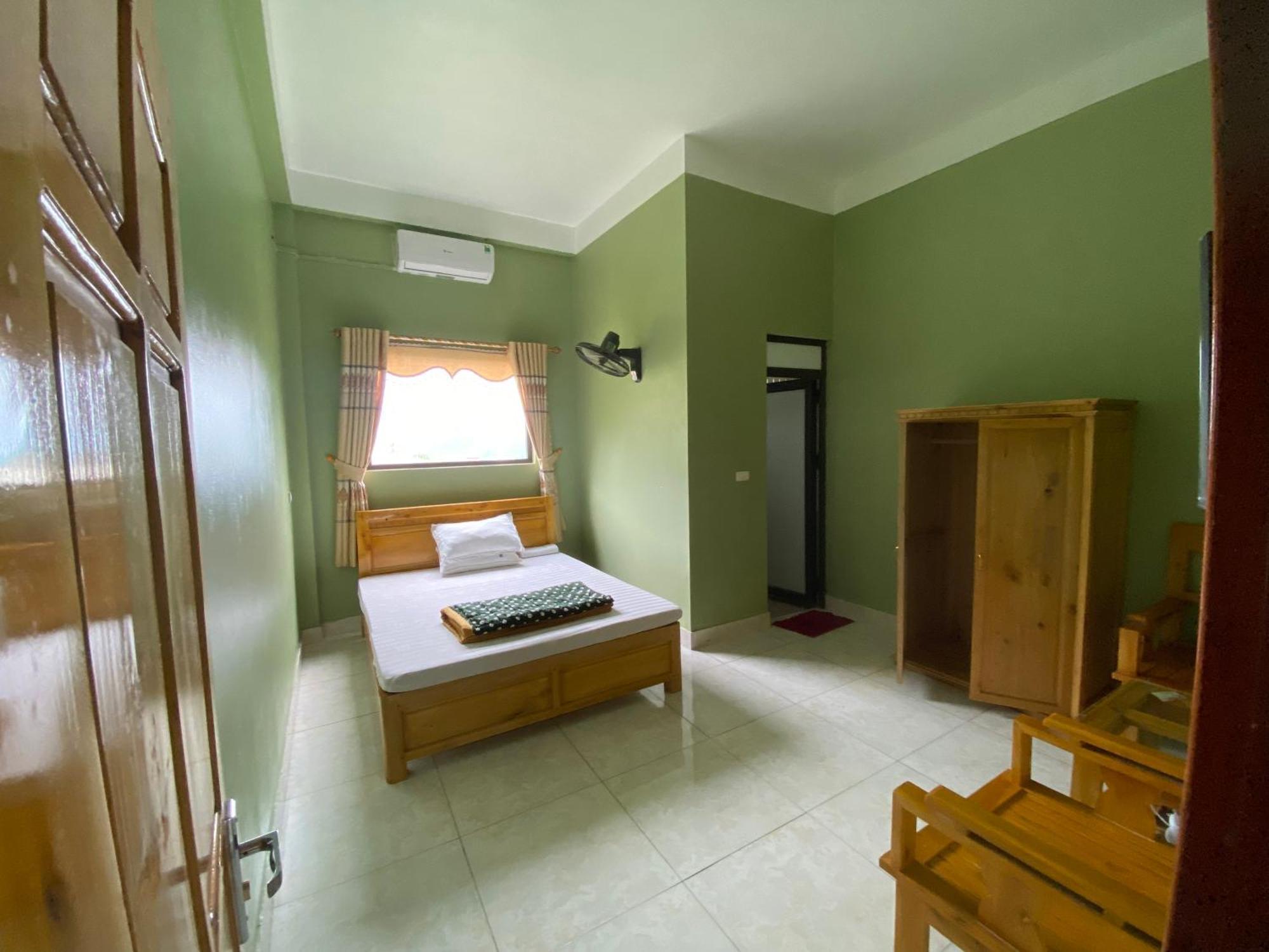 nhà nghỉ Ngọc Lam Quang Ba Exterior foto