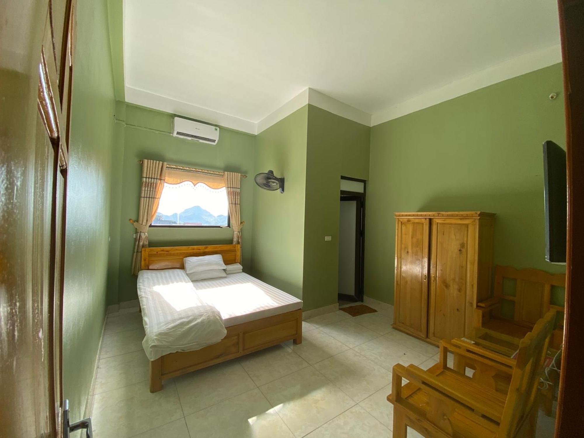 nhà nghỉ Ngọc Lam Quang Ba Exterior foto